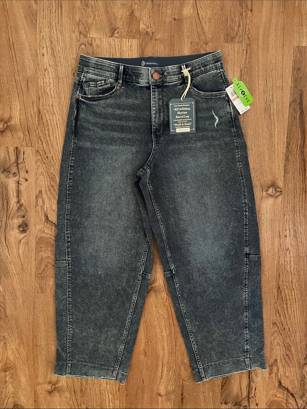 NWT Democracy Ab Solution Skyrise Relaxed Barrel Jeans